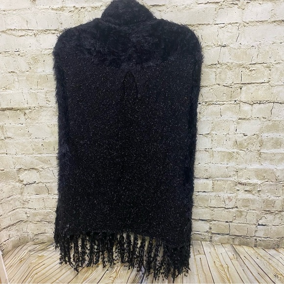 Alberto Makali Black Soft Eyelash Fringe Open Front Sleeveless Cardigan - Picture 4 of 5